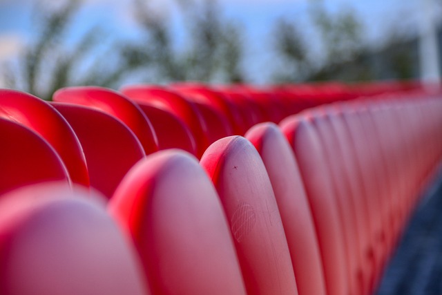 他在短短两 他在短短两